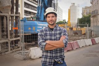 Německu chybějí pracovníci, přesto má přes tři miliony nezaměstnaných. Problém je v kvalifikaci